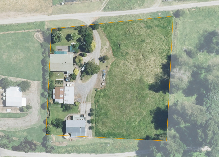 Land lot for Parikitua B (Te Araroa Sec 78D)